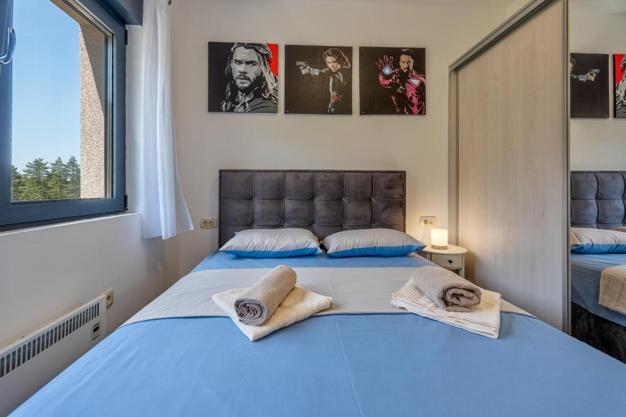 Vila Pekovic Green, Pine Trees View 2 Bedrooms Apartment Златибор Экстерьер фото