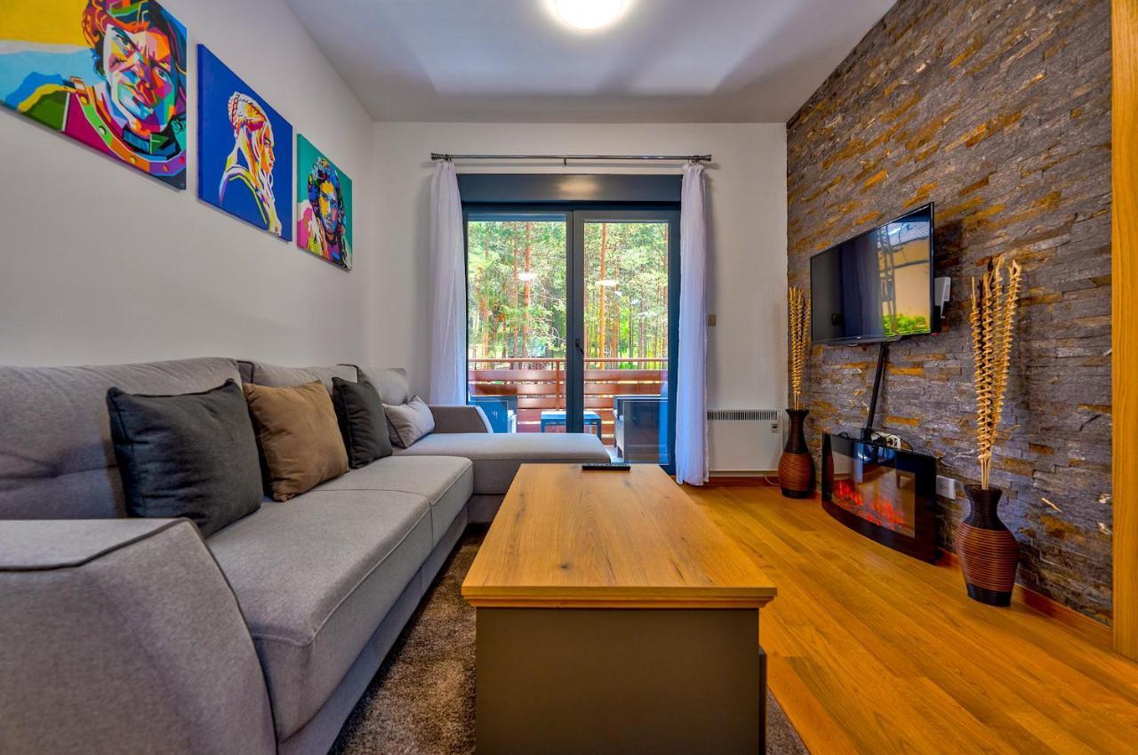Vila Pekovic Green, Pine Trees View 2 Bedrooms Apartment Златибор Экстерьер фото